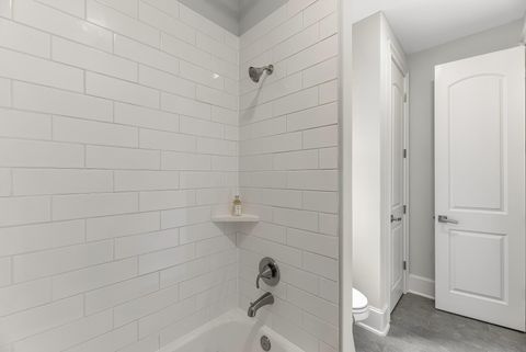 Tiny photo for 3709 Somerset Commons Lane, Houston, TX 77055 (MLS # 72674599)