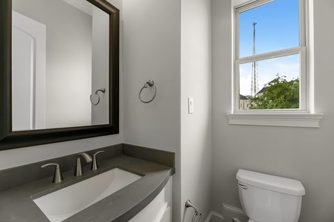 Tiny photo for 3709 Somerset Commons Lane, Houston, TX 77055 (MLS # 72674599)