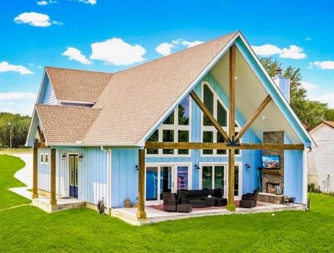 Photo of 318 Harbor View Drive, Livingston, TX 77351 (MLS # 26626289)