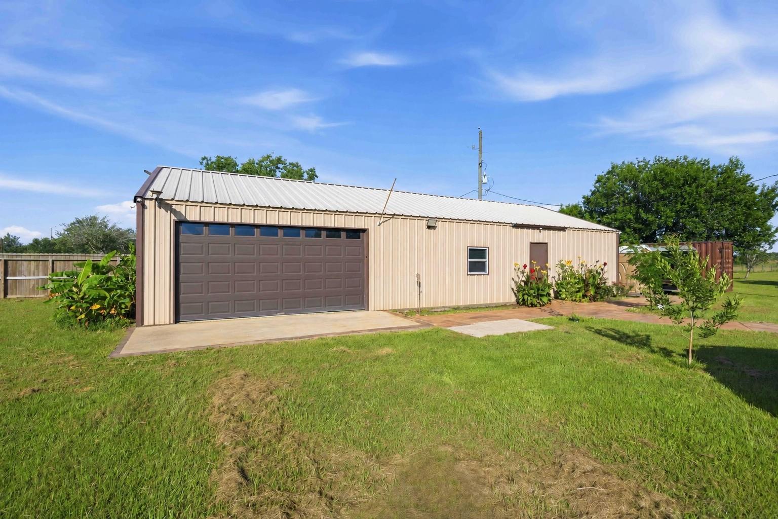 9318 E Creek Bend Drive