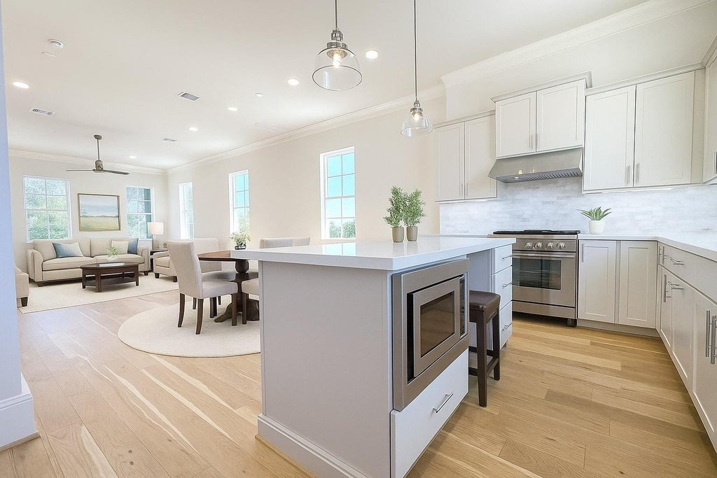 Photo of 739 Bringhurst Street, Houston, TX 77020 (MLS # 57943707)