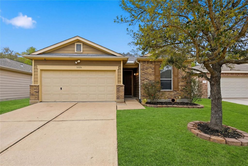 Photo of 16026 Heights Harvest Lane, Cypress, TX 77429 (MLS # 24092696)