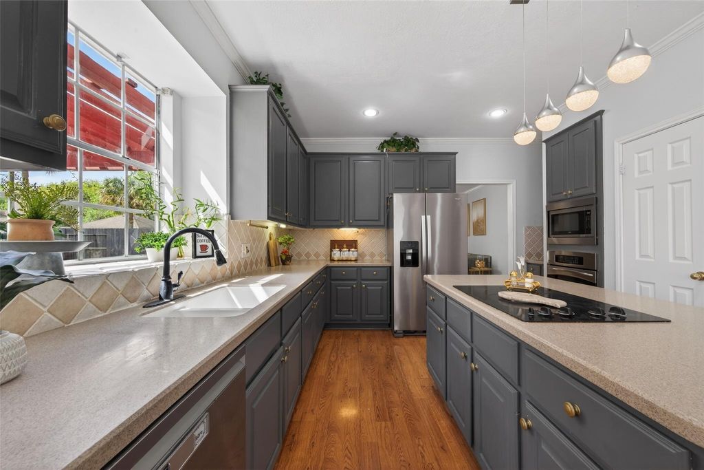 Photo of 6214 Spencers Glen Way, Sugar Land, TX 77479 (MLS # 81474180)