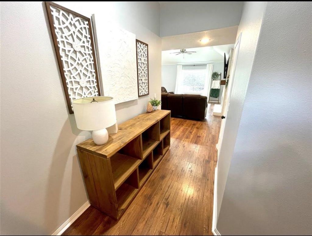 Photo of 1811 Tickner Street, Conroe, TX 77301 (MLS # 31617068)