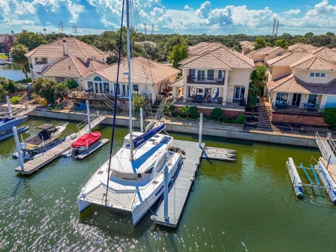 Photo of 313 Harborside Circle, Kemah, TX 77565 (MLS # 84522129)