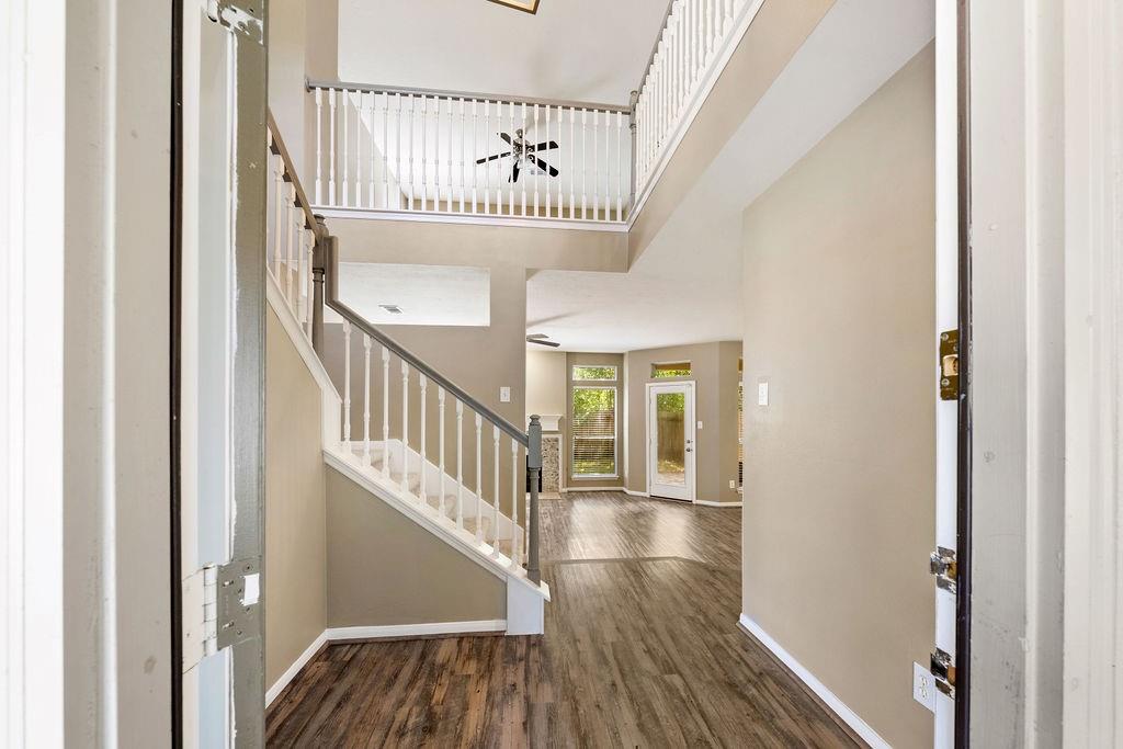 86 N Valley Oaks Circle