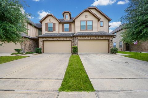 Photo of 14915 Wicker Brook Trail, Houston, TX 77095 (MLS # 4869466)