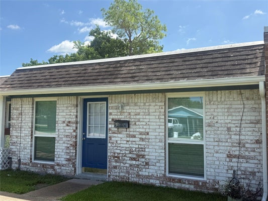 707 S 2ND ST, LA PORTE, TX 77571 - Image c8170fc0079bb1993ddf4424b7e9a8f0/446086583