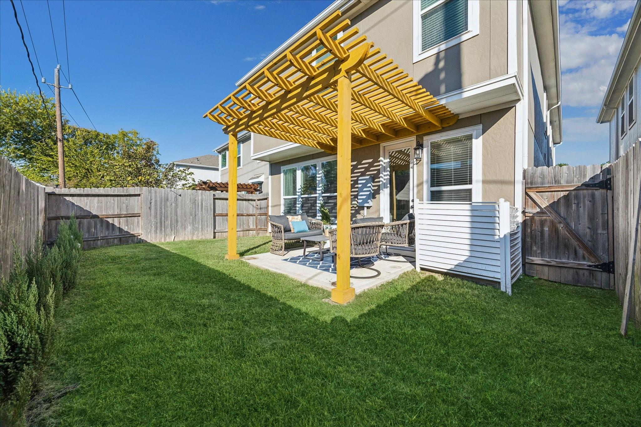 2923 Laurel Mill Way