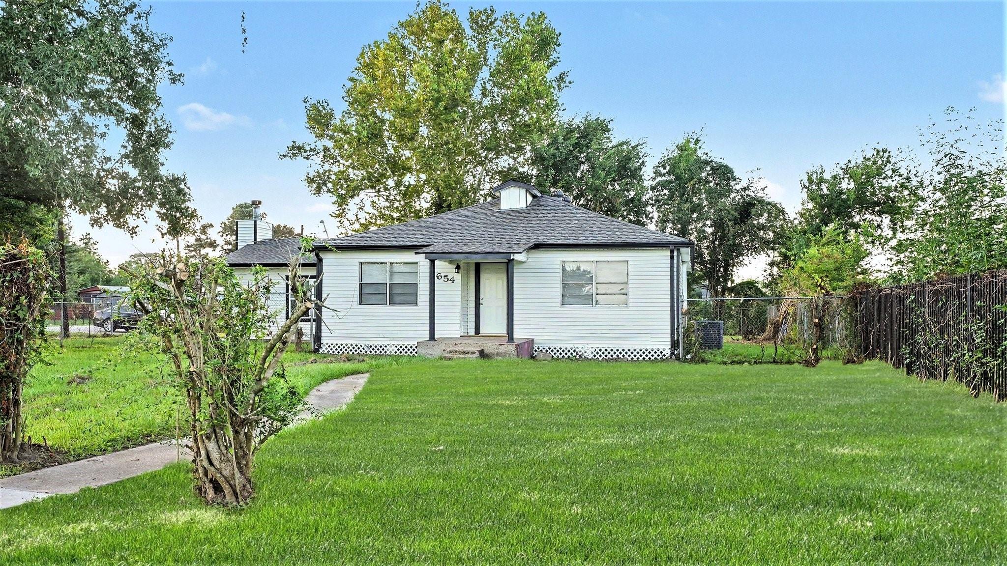 654 Ridge Drive
