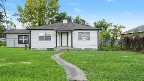 Photo of 654 Ridge Drive, Crosby, TX 77532 (MLS # 13206351)