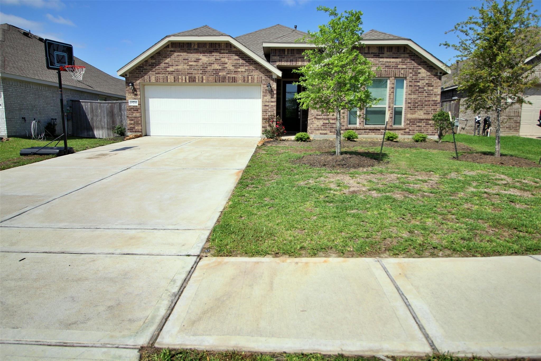 13711 Arcadia Creek Lane