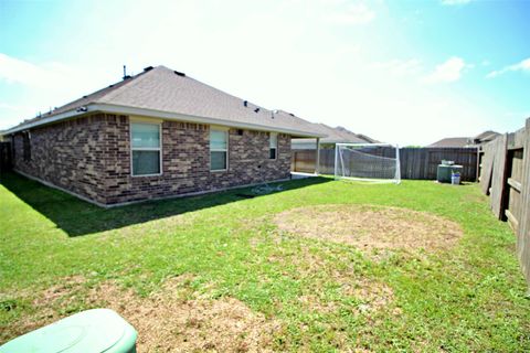 Tiny photo for 13711 Arcadia Creek Lane, Rosharon, TX 77583 (MLS # 30188619)