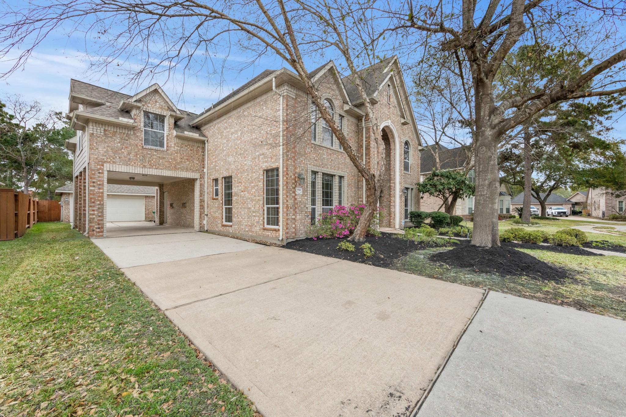 9510 Ashdown Forest Drive