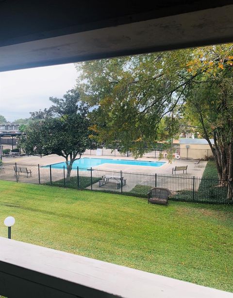 Photo of 9506 Pagewood Lane #9506, Houston, TX 77063 (MLS # 75925710)