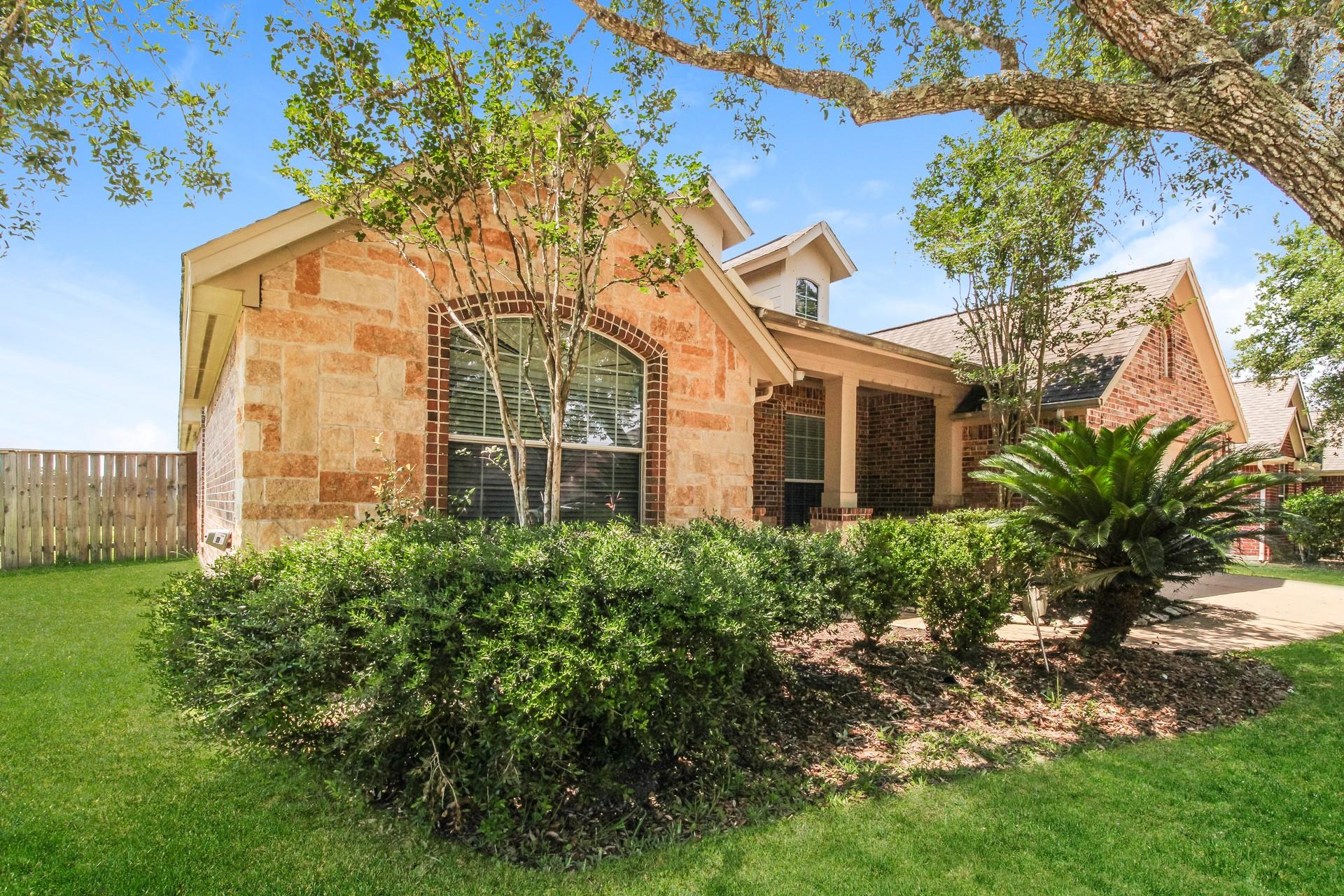 5705 Emerald Brook Lane
