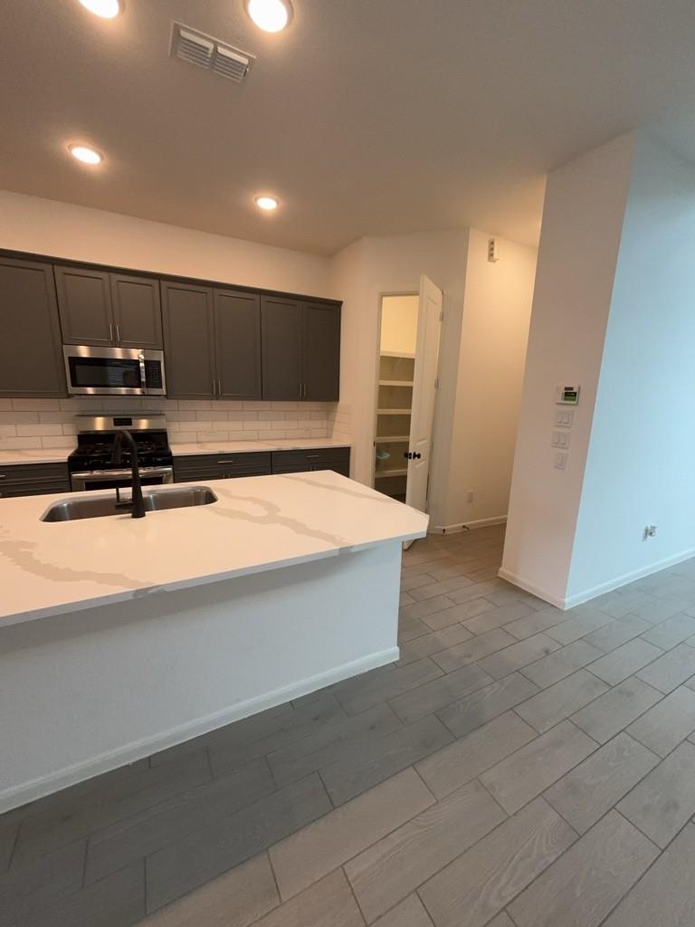 1542 Park Path Drive