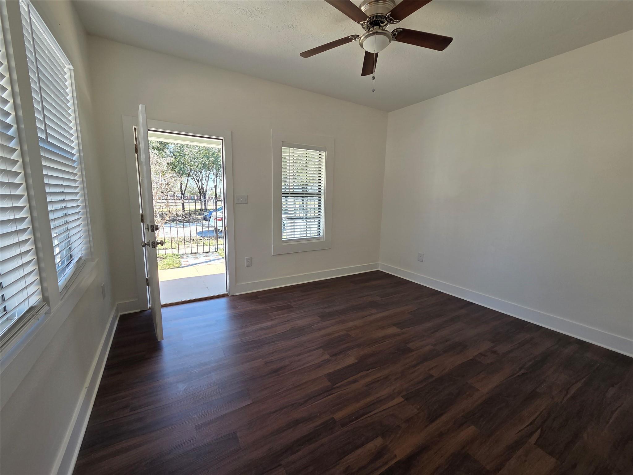 131 N Maplewood Street 133