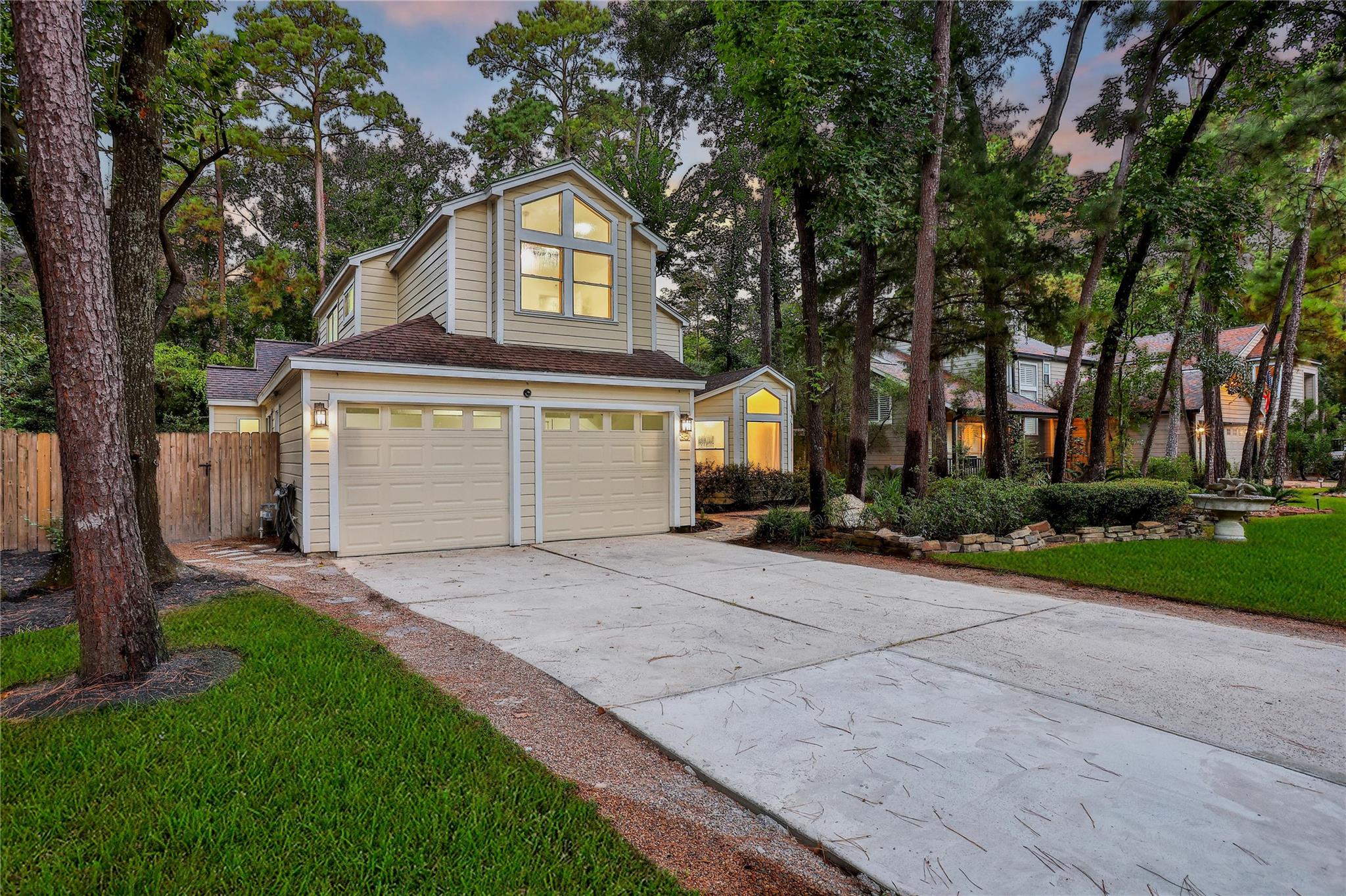 35 Shallow Pond Place