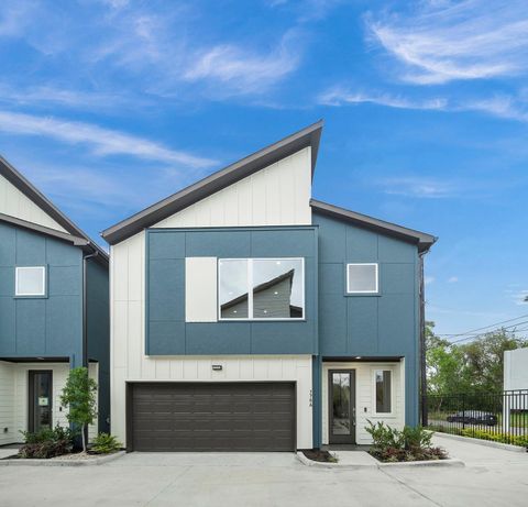 Photo of 778 Paul Quinn St #B, Houston, TX 77091 (MLS # 70007320)