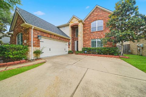 Photo of 18431 W Laura Shore Drive, Cypress, TX 77433 (MLS # 45100389)
