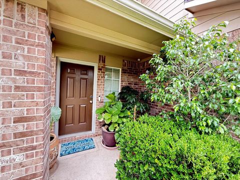 Photo of 12547 Chiswick Road, Houston, TX 77047 (MLS # 44766596)