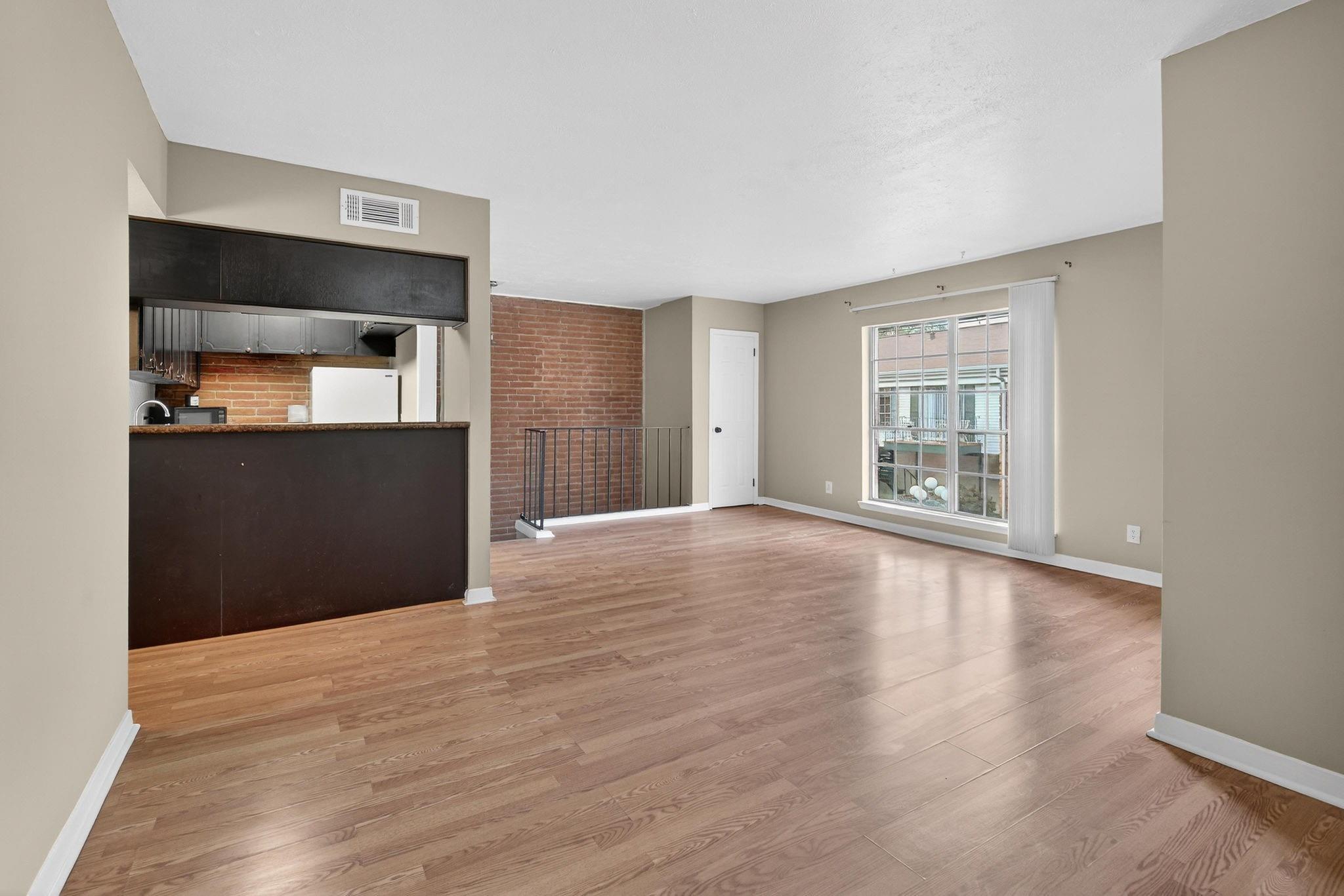 3400 Timmons Lane 10