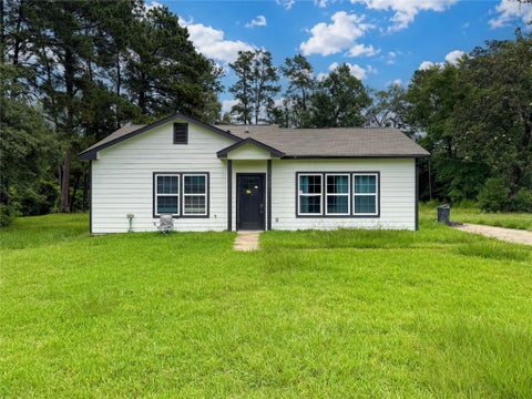Homes For Sale - 24888 Fm-787 Rd<br/> Saratoga, TX 77585