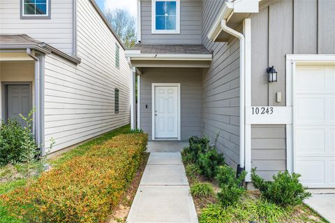 Tiny photo for 10243 Gates Mill Road, Houston, TX 77034 (MLS # 75004648)