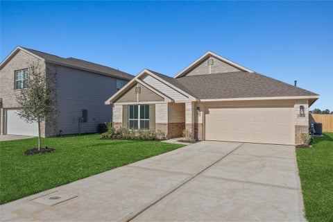 Photo of 336 Bryan Way, Angleton, TX 77515 (MLS # 76060885)