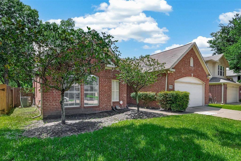 6606 Belmont Bend