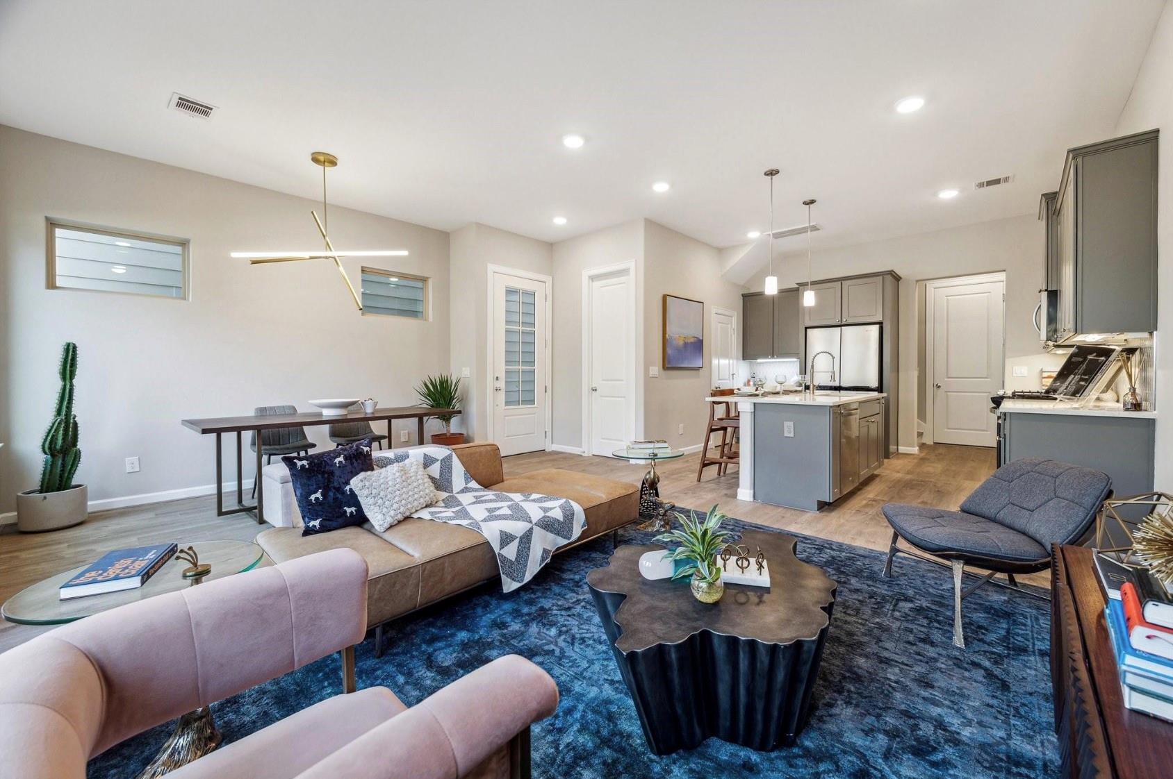 5204 Amber Sunrise Drive