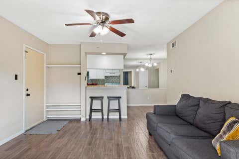 Condo For Sale - 250 El Dorado Boulevard #259<br/> Webster, TX 77598