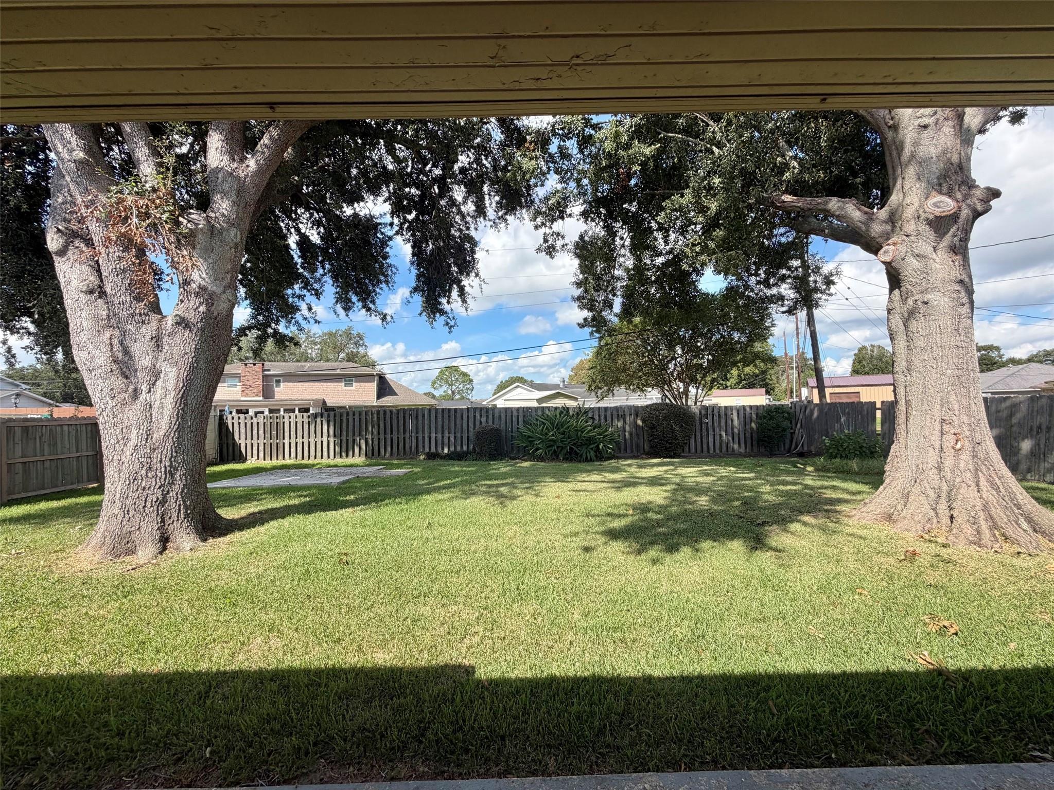 2702 Marilyn Lane