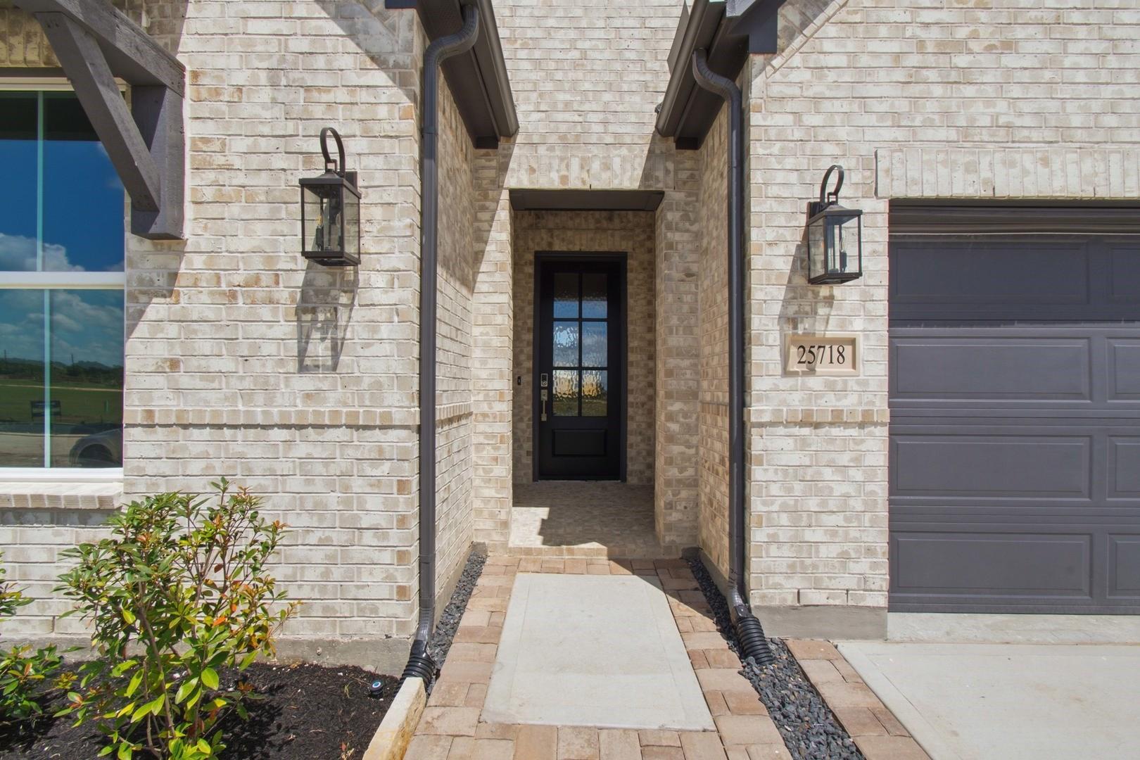 25718 Leadplant Cove Lane