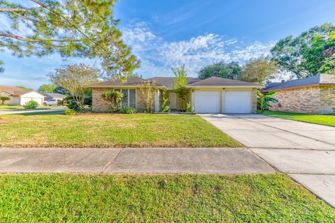 Photo of 2799 Wood Hollow Drive, League City, TX 77573 (MLS # 92815255) Photo of 2799 Wood Hollow Drive, League City, TX 77573 (MLS # 92815255)