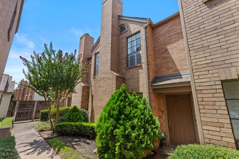 Photo of 3300 Bellefontaine Street #42, Houston, TX 77025 (MLS # 57863578)