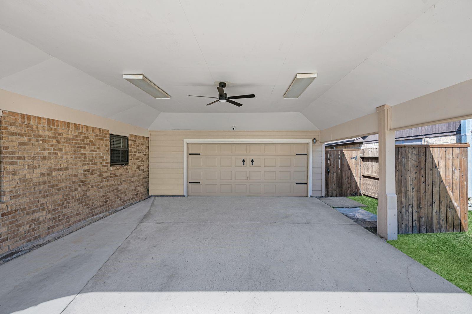 16043 Spinnaker Drive