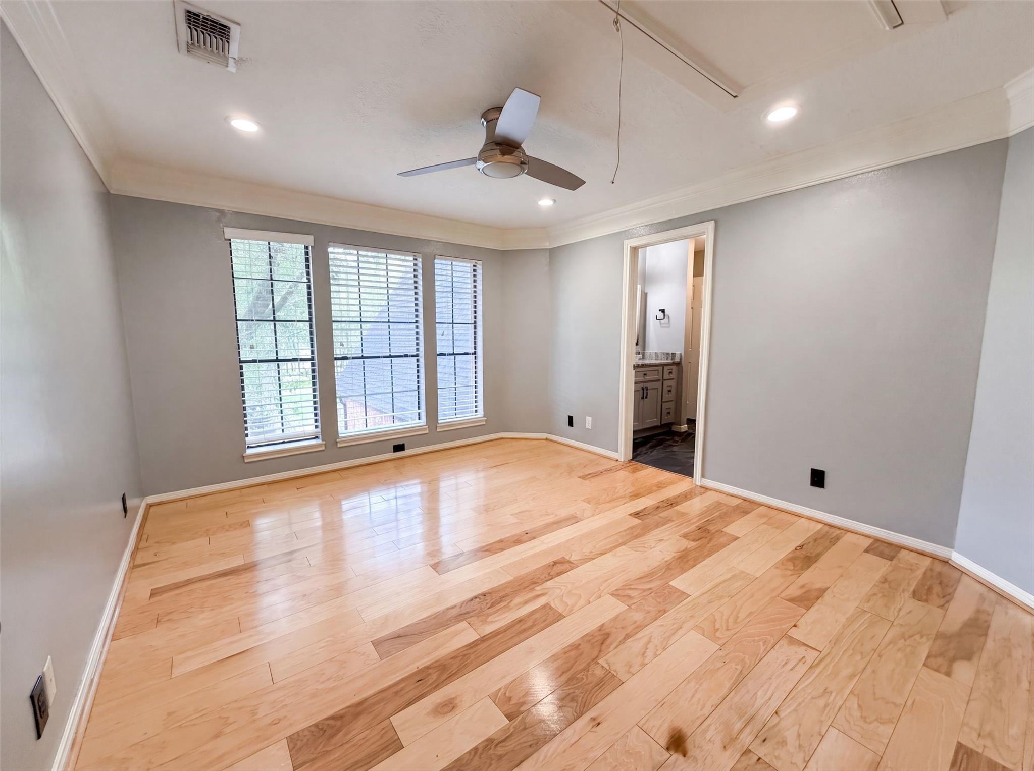 6127 Willowcrest Court