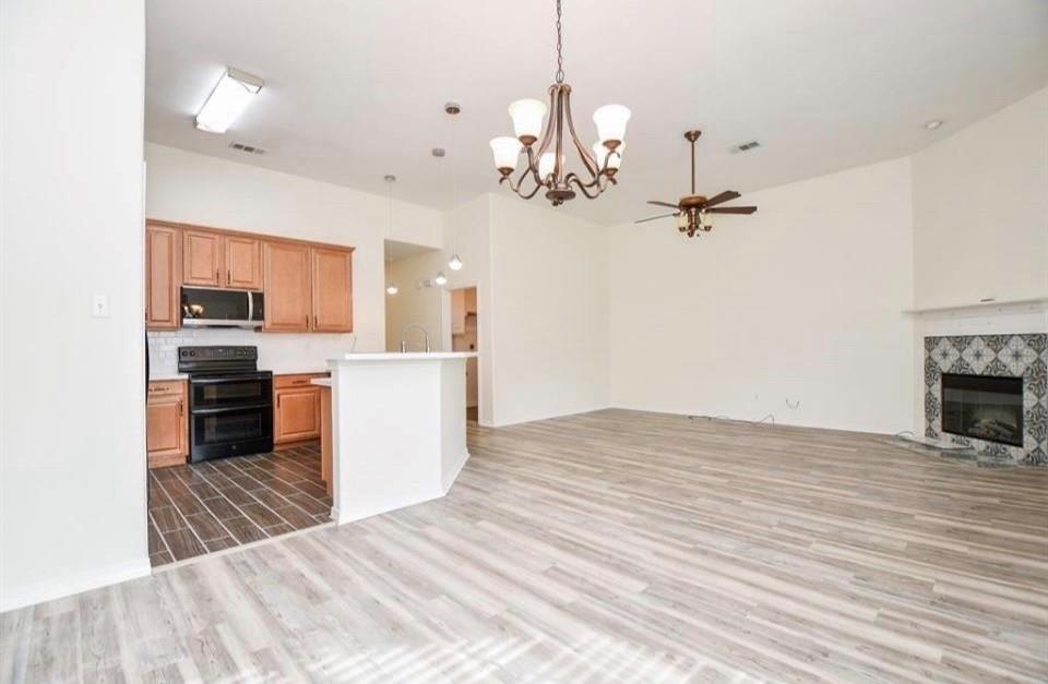 12755 Mill Ridge Dr 905