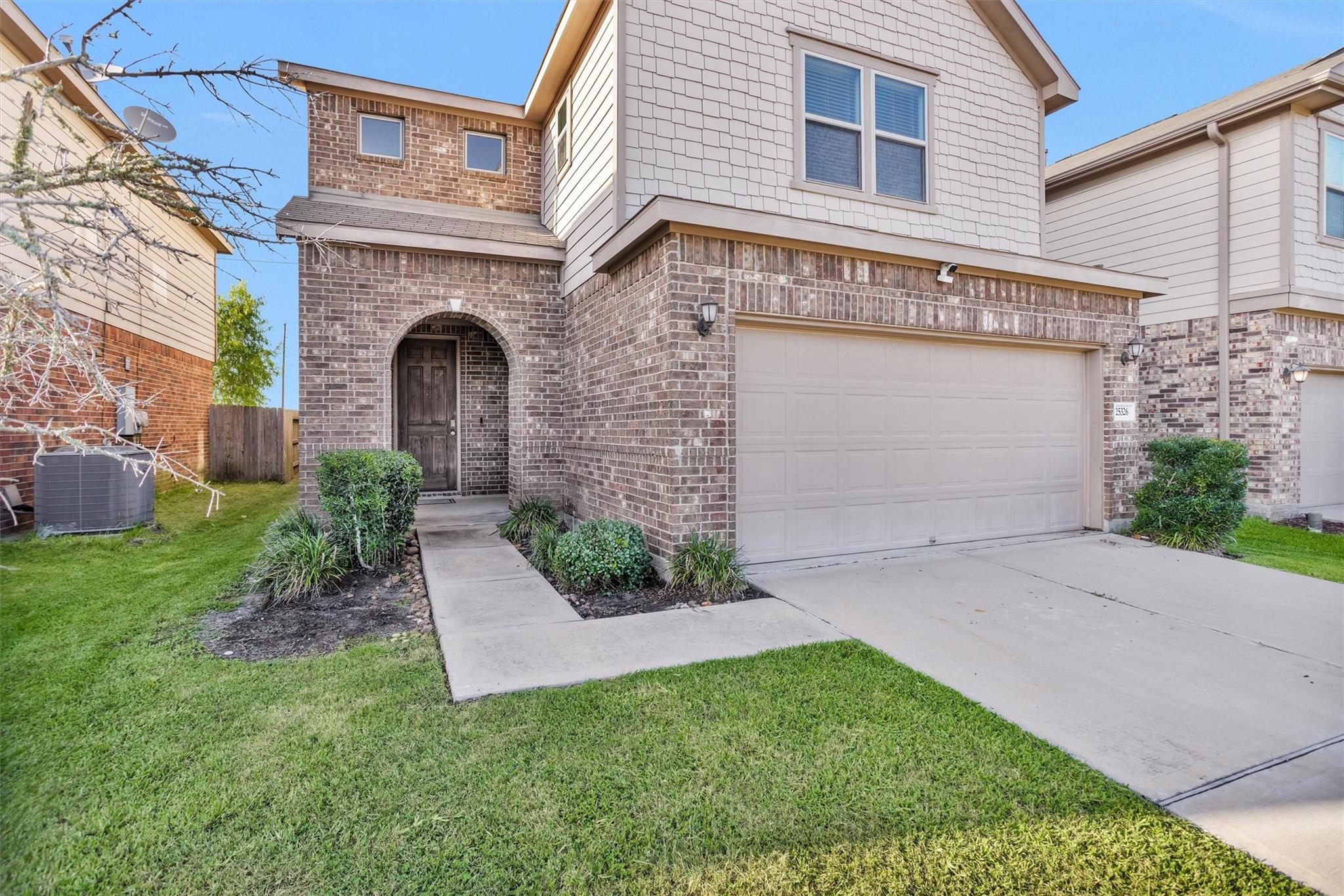 25326 Cheshire Knoll Street
