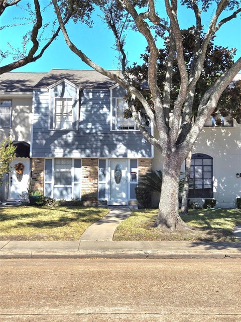 Photo of 1539 Ramada Drive #1539, Houston, TX 77062 (MLS # 83630370)