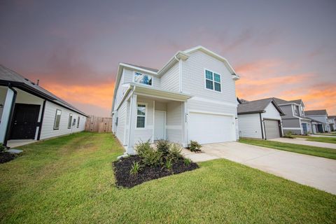 Photo of 13325 Burbot Drive, Conroe, TX 77384 (MLS # 77033647)