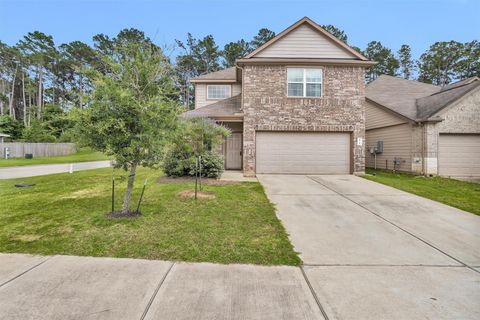 Homes For Sale - 4318 Mcgregor Bluff Lane<br/> Conroe, TX 77304