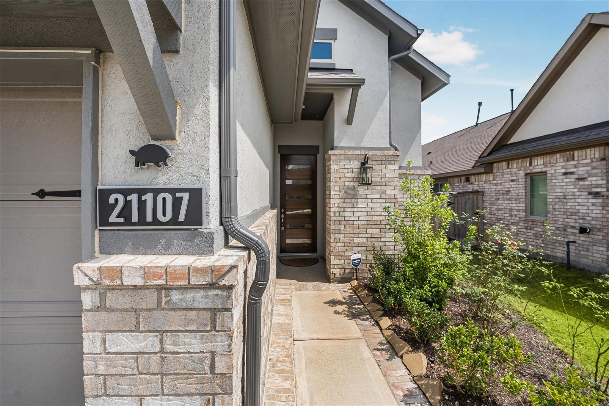 21107 Armstrong County Drive