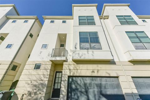 Photo of 1810 Thompson Street, Houston, TX 77007 (MLS # 65701178)