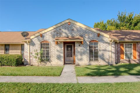 Photo of 15259 Buckle Lane #5259, Houston, TX 77060 (MLS # 53733304)