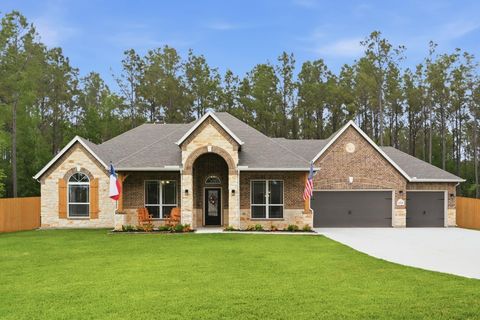 Photo of 13331 Wichita Fall Trail Road, Conroe, TX 77303 (MLS # 60586627)
