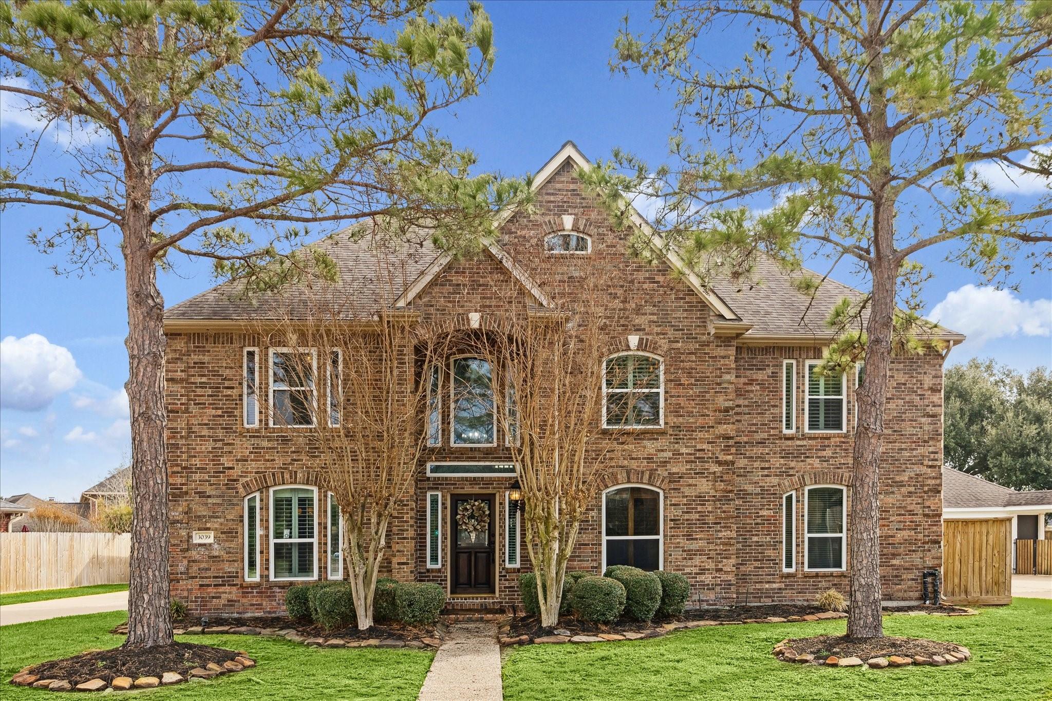 3039 Bentgrass Drive