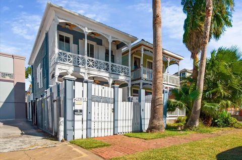 Photo of 2412 Winnie Street, Galveston, TX 77550 (MLS # 85172827)